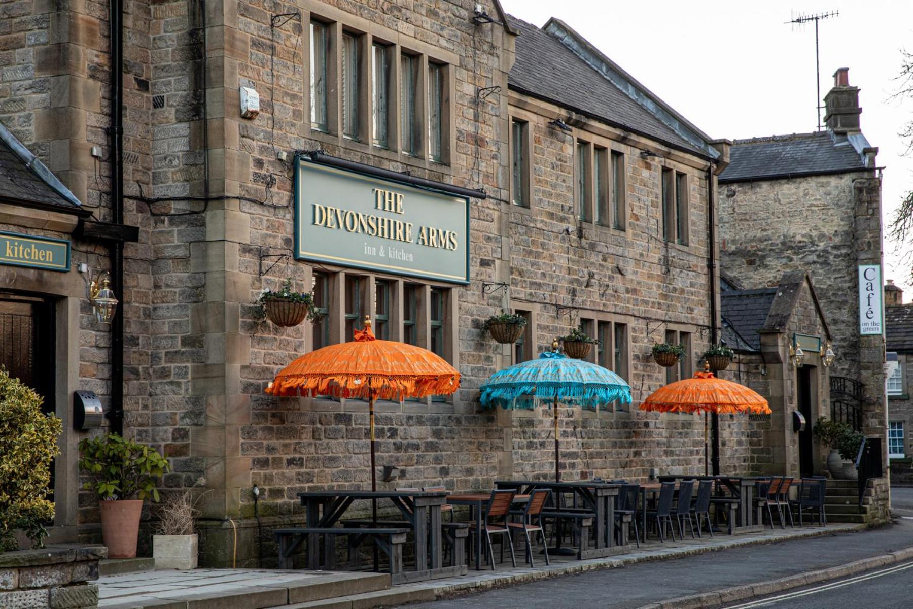 The Devonshire Arms Hotel Baslow Kültér fotó