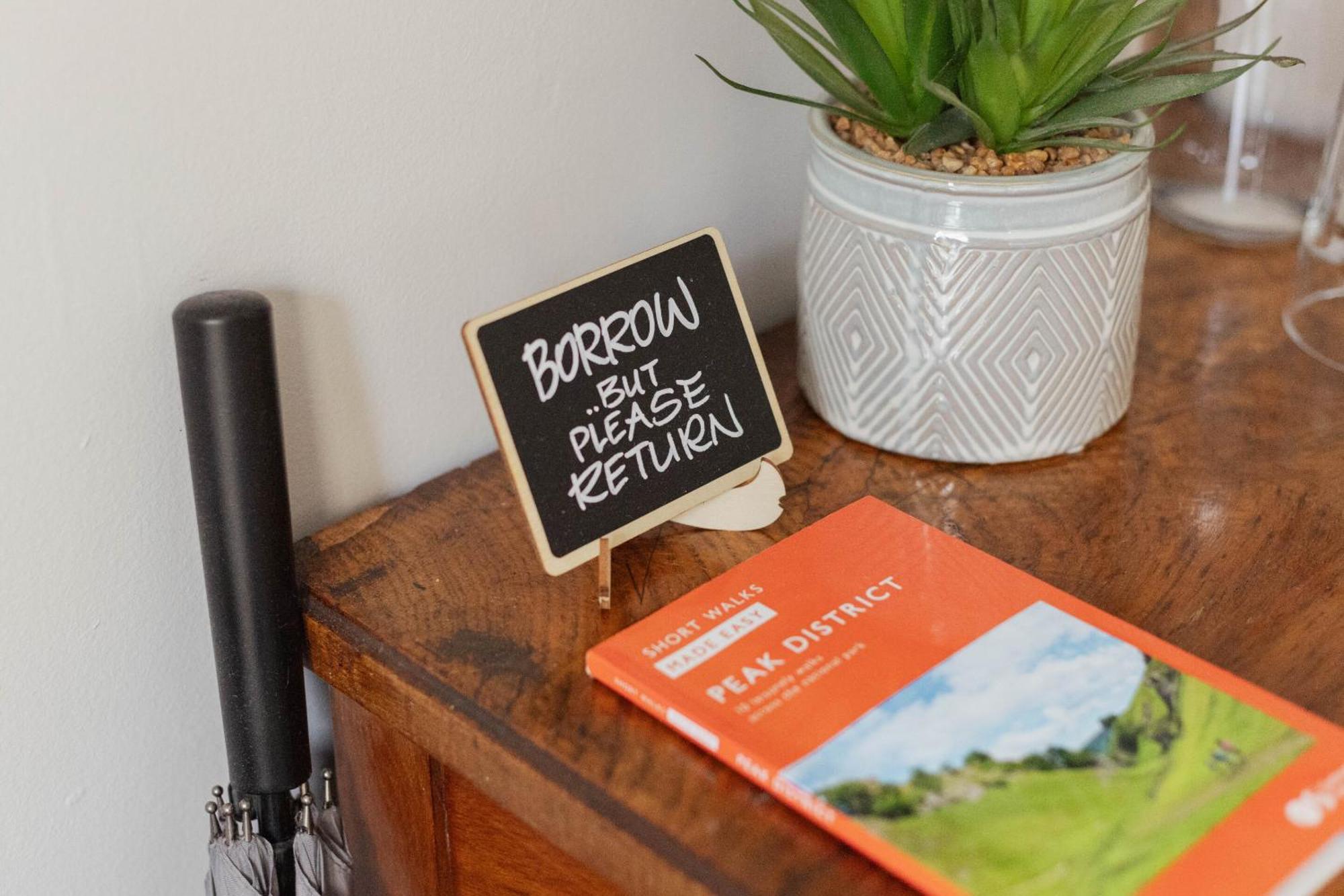 The Devonshire Arms Hotel Baslow Szoba fotó
