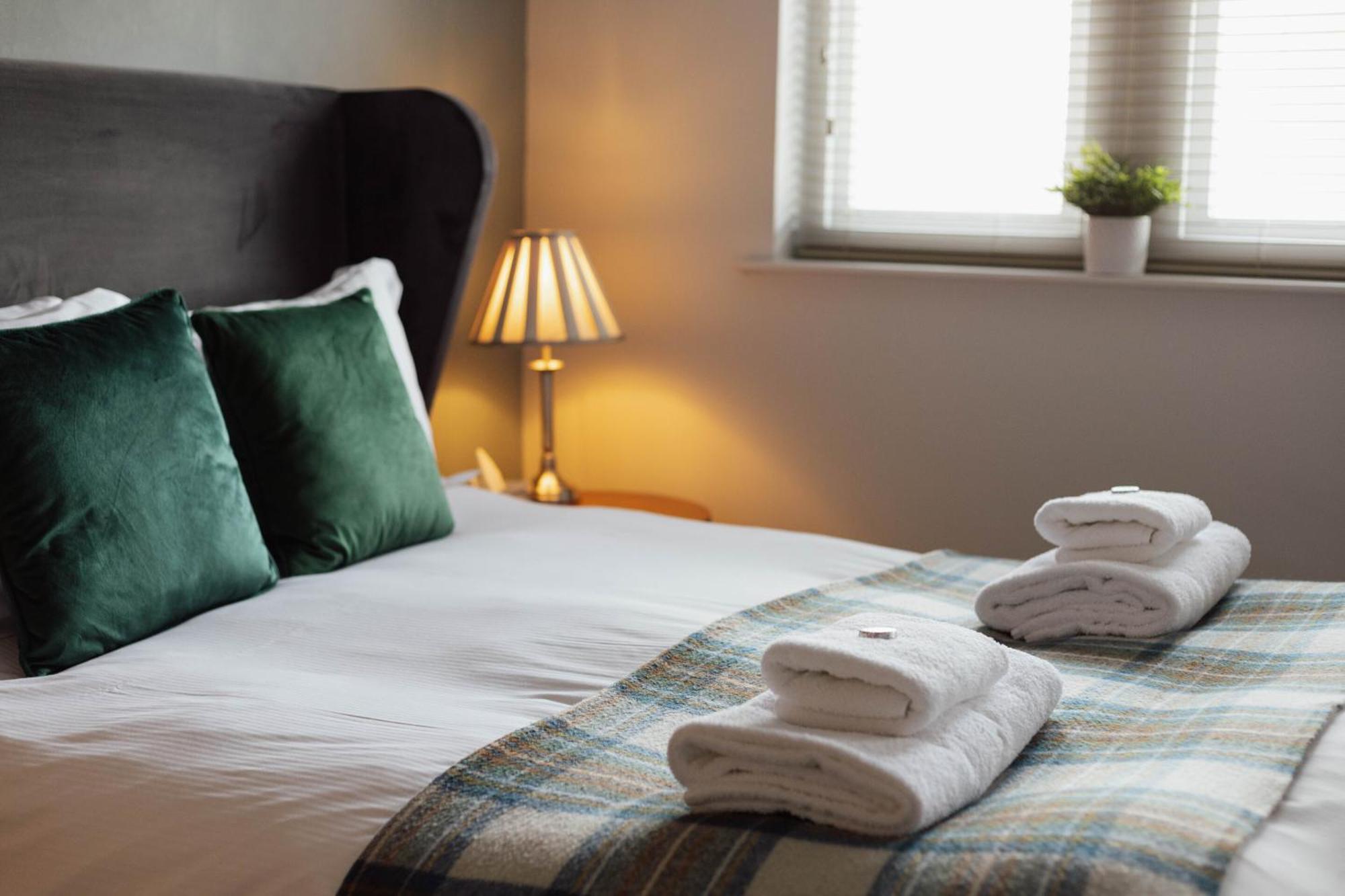 The Devonshire Arms Hotel Baslow Szoba fotó