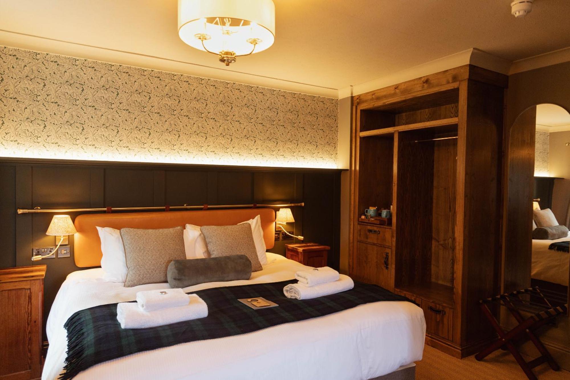 The Devonshire Arms Hotel Baslow Szoba fotó